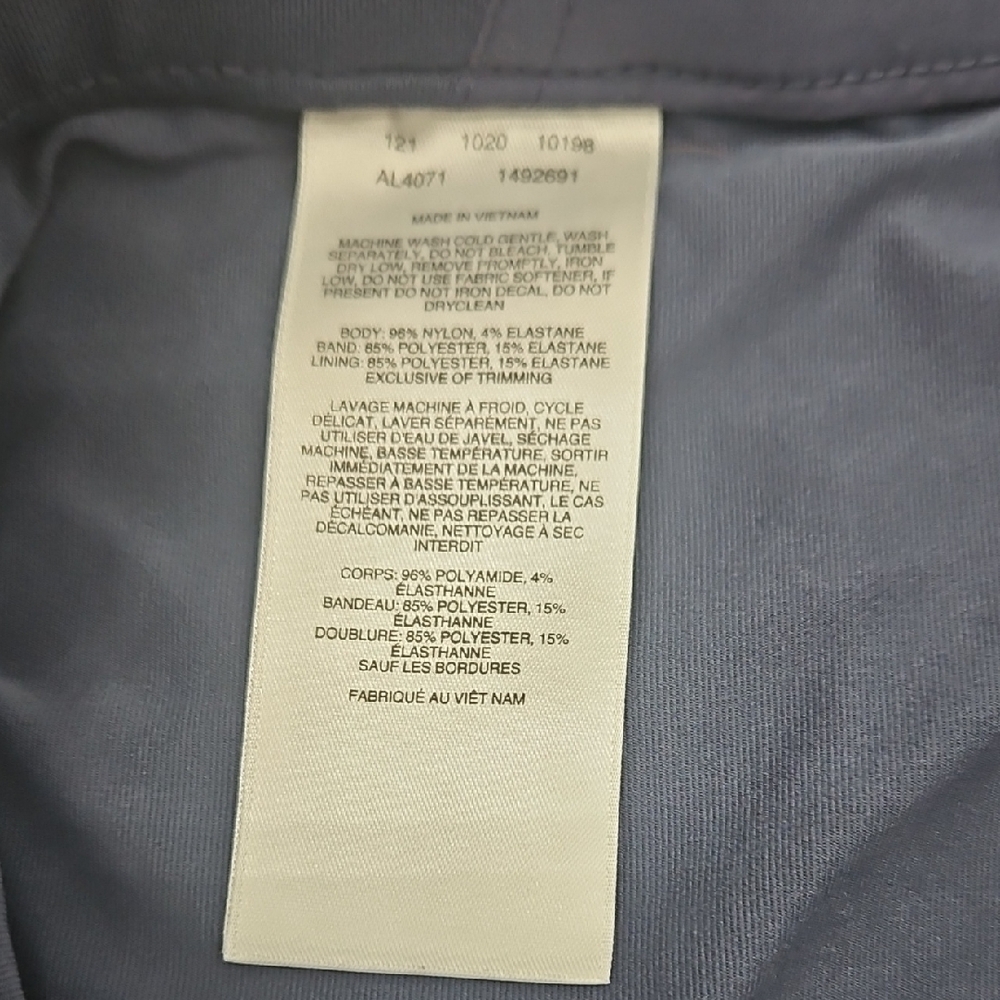 Columbia Sportswear Company Classic Navy Women's Sport Skort Medium - Picture 8 of 8
